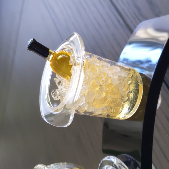 Set of 3 Acrylic Mini Wine Chiller Bottle Stoppers with Arch Display Stand - Picture 6 of 7